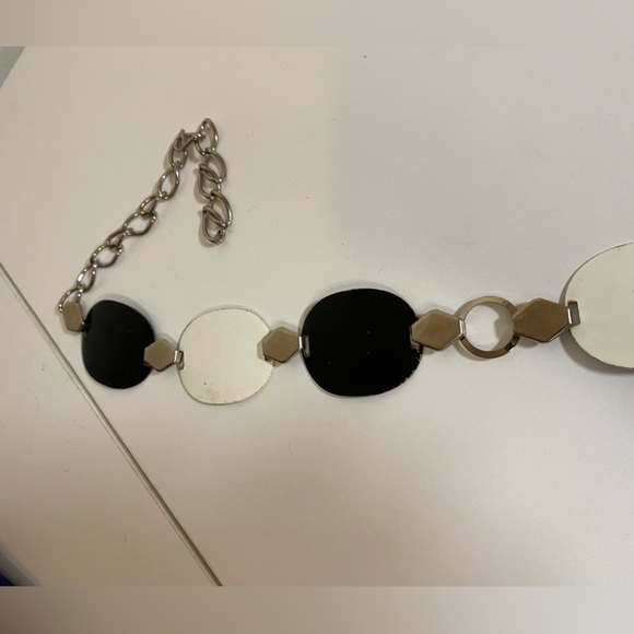 60s VTG Black and White Chain Belt main image 3